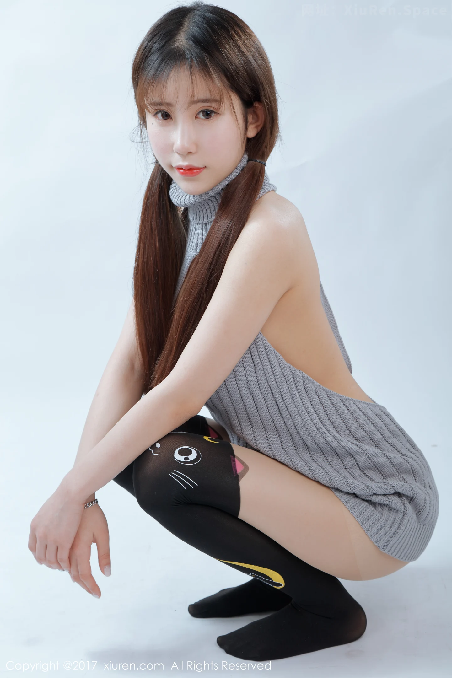 图片[6]-[XiuRen秀人网]VOL.749 巨乳萝莉萝莉悠悠酱开背毛衣秀白嫩肌肤真空侧露豪乳诱惑写真41P-秀人网官方网站